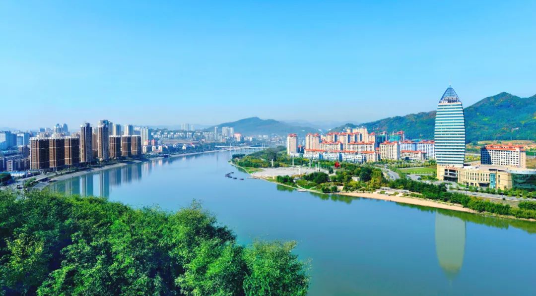 【生態(tài)文明活動(dòng)月】依法建設(shè)綠色礦山 全面實(shí)施“生態(tài)立市”戰(zhàn)略——解讀《本溪市綠色礦山條例》