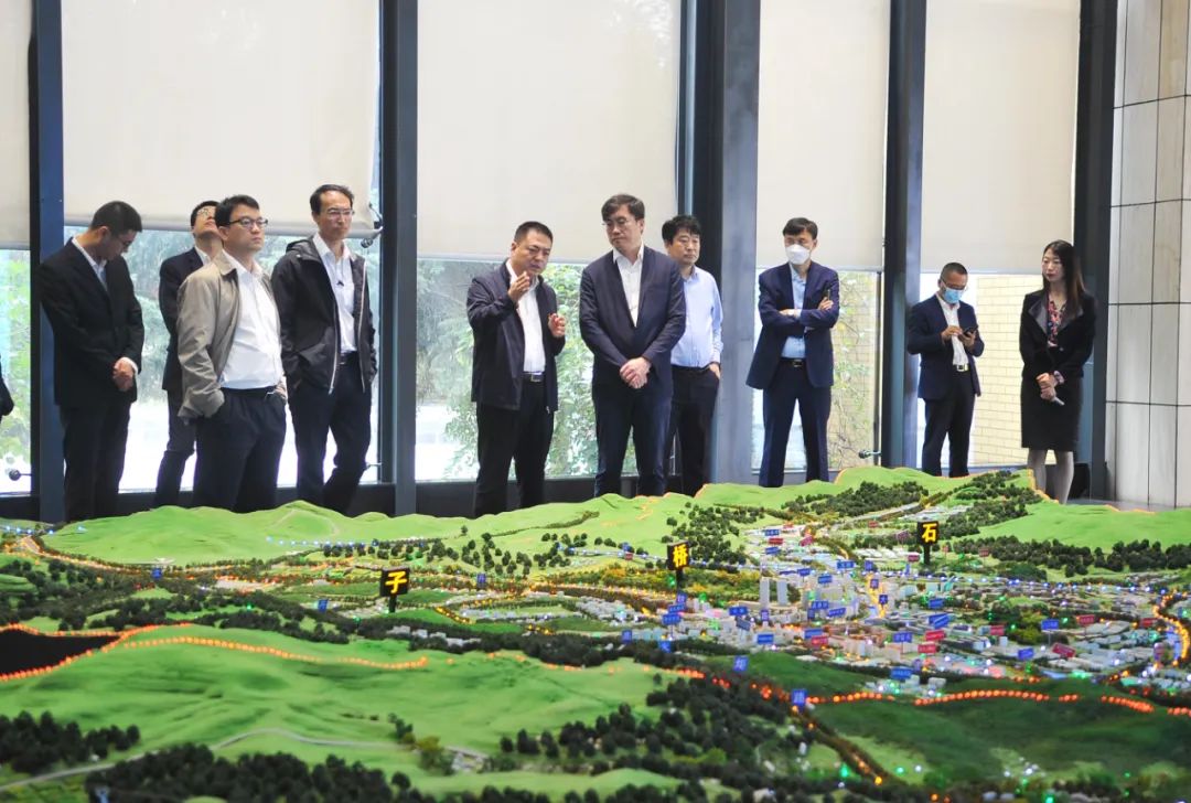 【藥都要聞】格力電器副總裁鄧曉博一行到本溪高新區進行考察