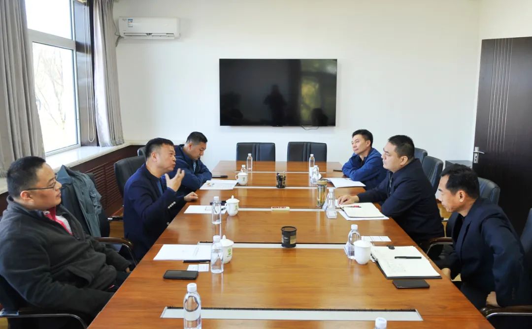 【藥都要聞】張宏斌會見遼寧安喬建設(shè)有限公司總經(jīng)理寧鋼一行