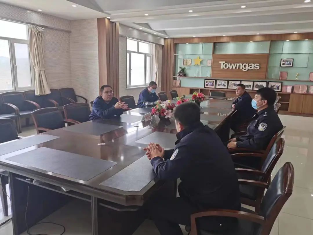 【藥都要聞】高新區公安分局歪頭山派出所深入轄區企業走訪 護航復工復產