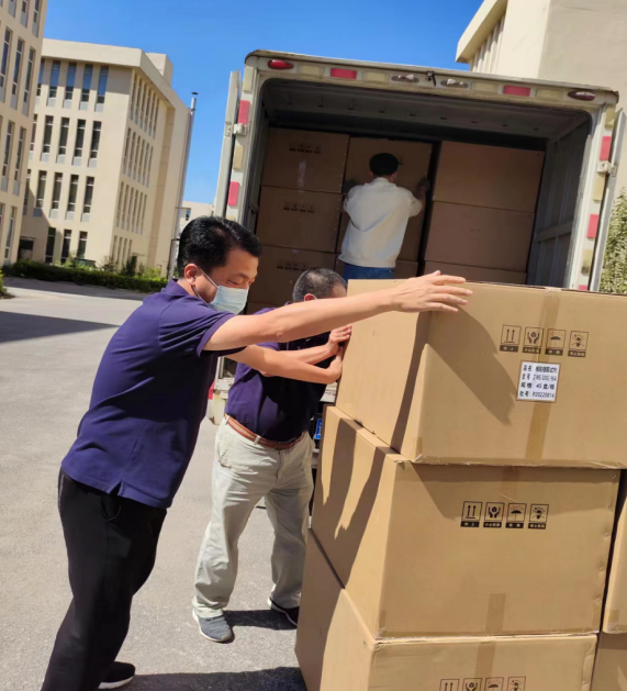 高新區(qū)企業(yè)華潤(rùn)遼寧本溪醫(yī)藥有限公司走在戰(zhàn)疫一線 彰顯責(zé)任擔(dān)當(dāng)