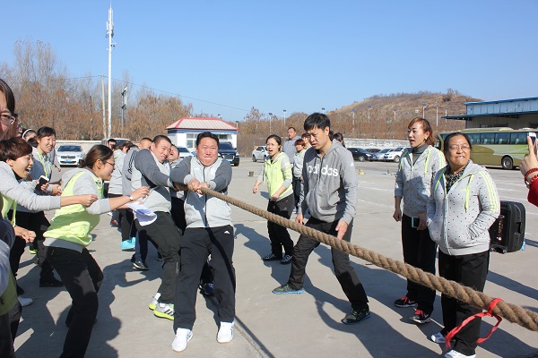 高新區日月島街道辦事處舉辦機關趣味運動會 