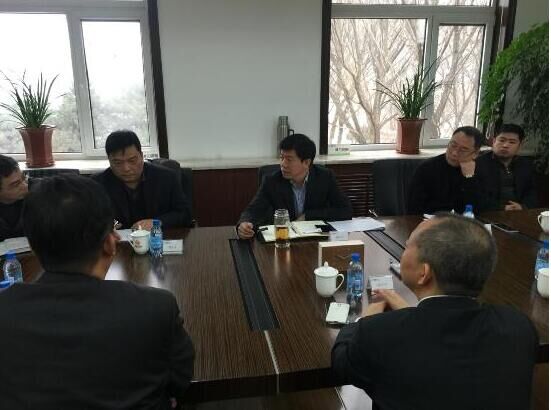 副市長(zhǎng)楊軍生會(huì)見千山制藥和海憑醫(yī)療負(fù)責(zé)人