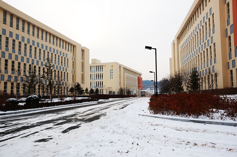 高新區標準化廠房一期基本建設程序全部完成