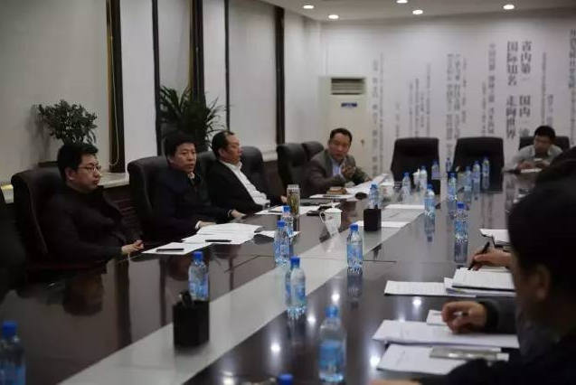 高新區專題研究招商引資工作