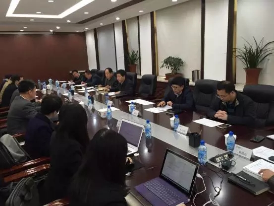 楊軍生主持召開高新區(qū)上市企業(yè)工作調度會