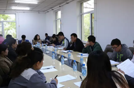 高新區(qū)房地產(chǎn)項目“進(jìn)企業(yè)、進(jìn)高校、進(jìn)社區(qū)”系列展銷活動啟動