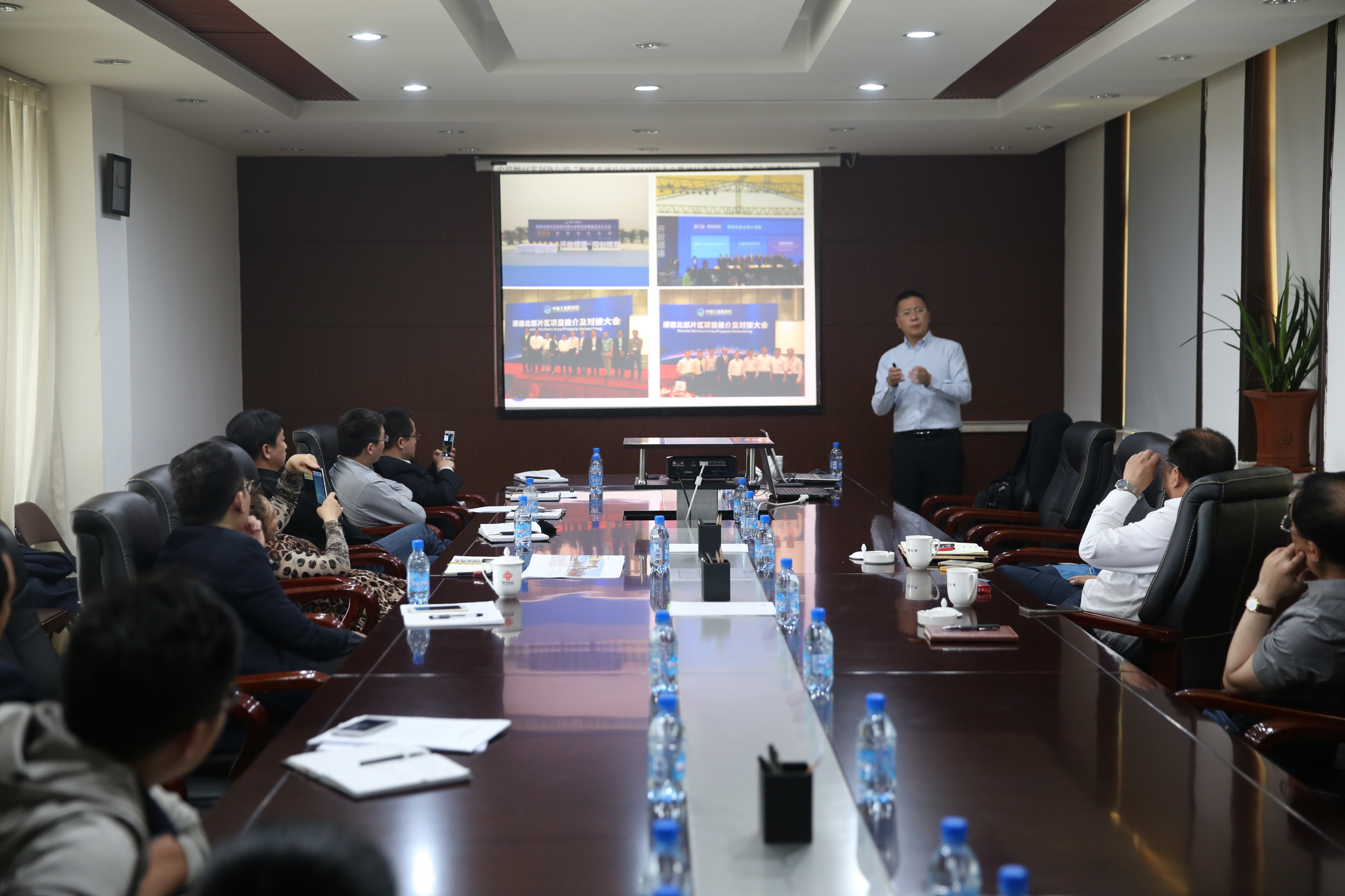 中投顧問產(chǎn)業(yè)研究中心一行考察中國藥都